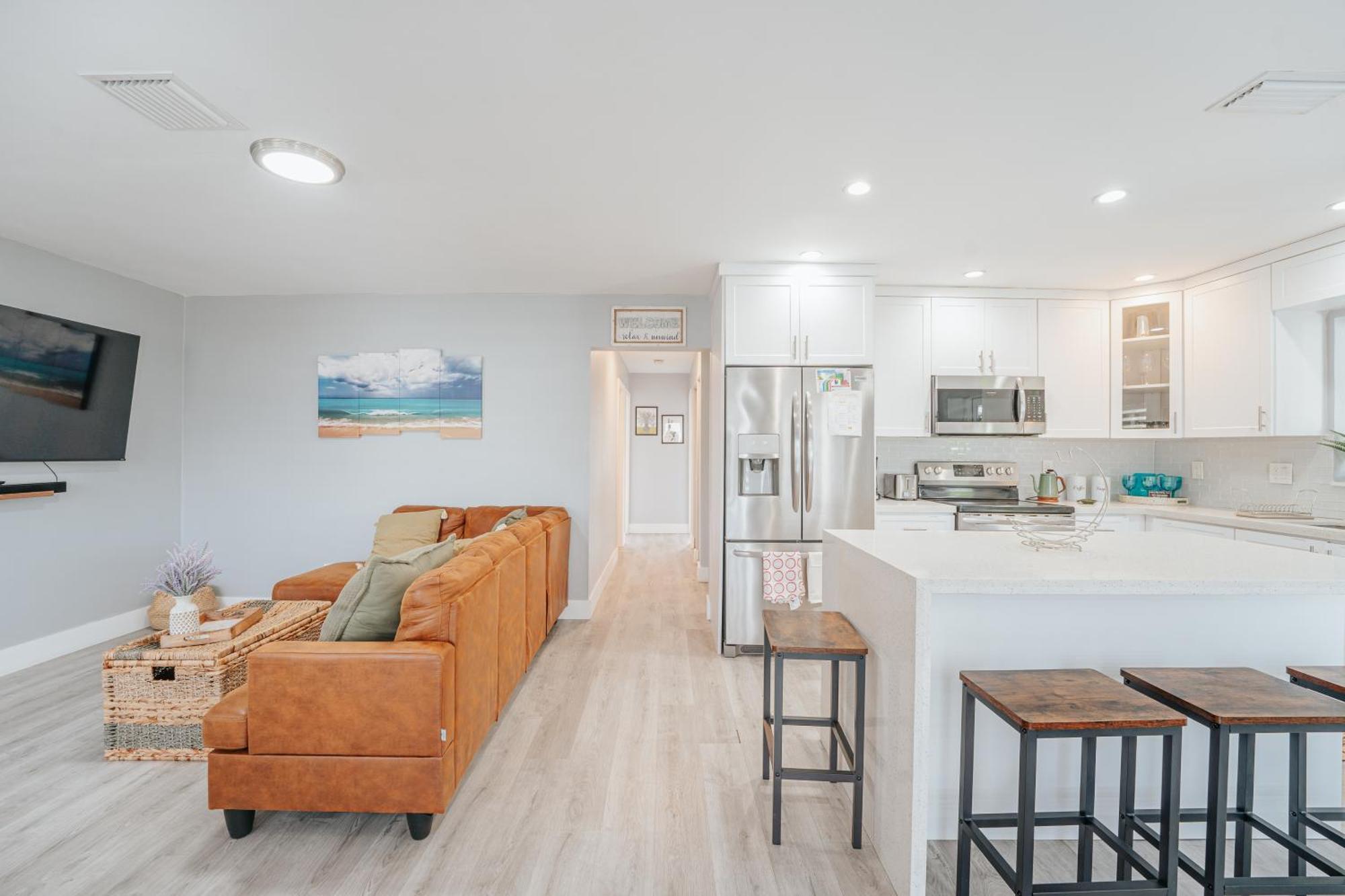 Home With A Pool Close To Beach And Fll Airport Pool Heated October- March Fort Lauderdale Esterno foto