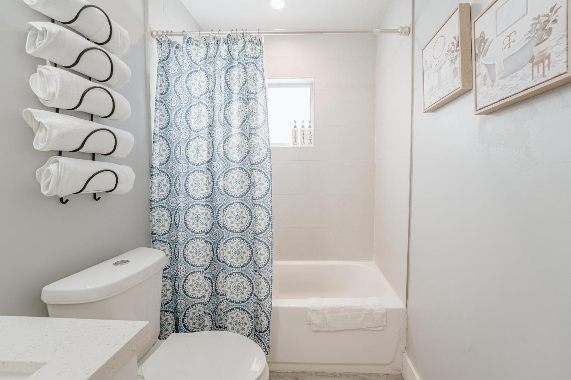 Home With A Pool Close To Beach And Fll Airport Pool Heated October- March Fort Lauderdale Esterno foto
