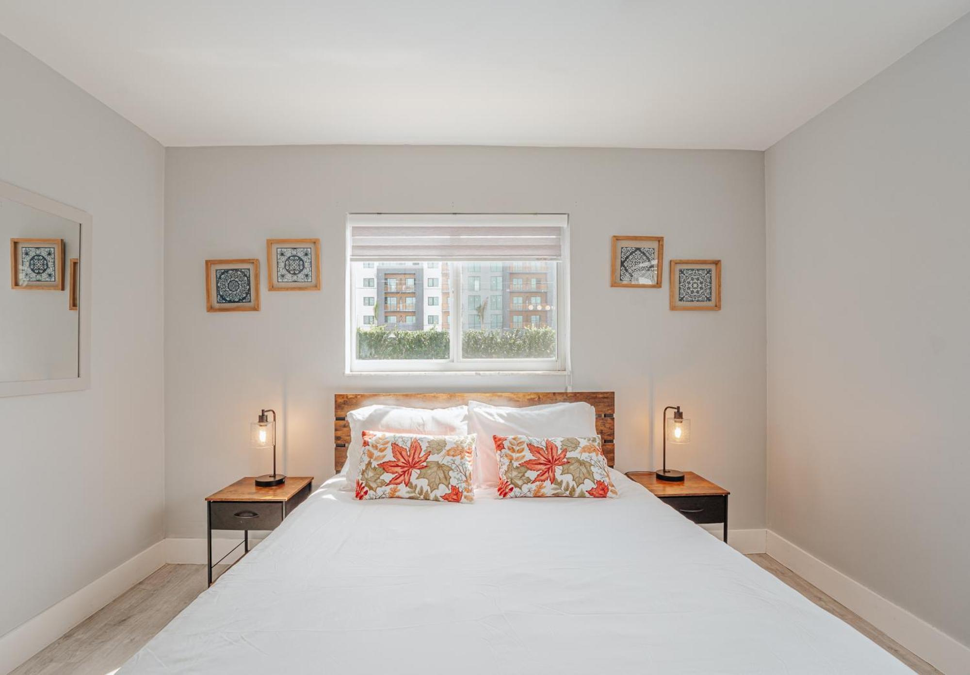 Home With A Pool Close To Beach And Fll Airport Pool Heated October- March Fort Lauderdale Esterno foto